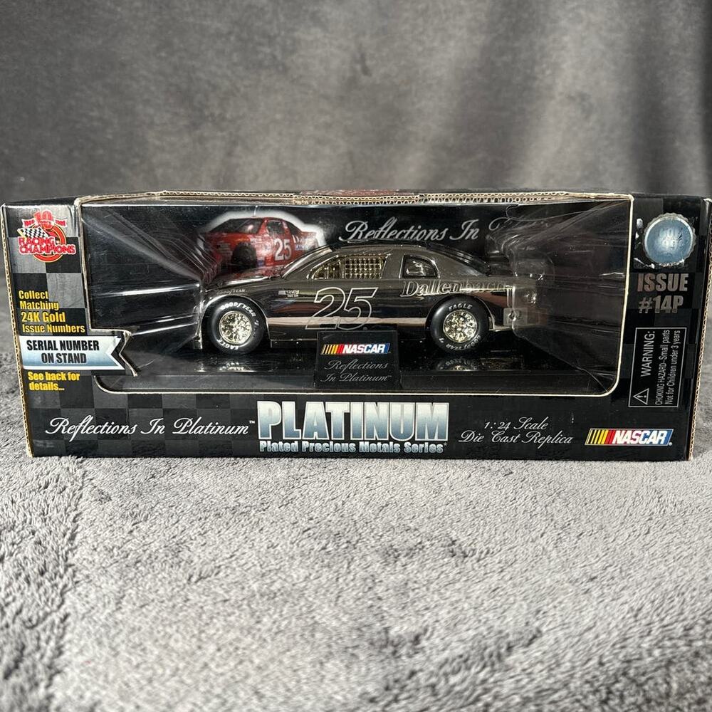 Racing Champions 1:24 Scale Die Cast Nascar Reflections In Platinum #25